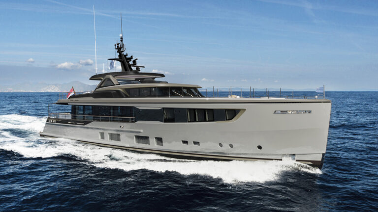 Mulder-ThirtySix-Hull-No-8-Ext (1)