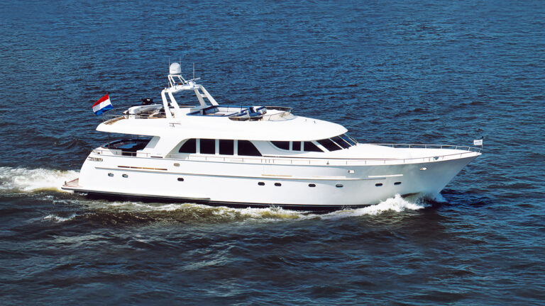 Mulder 82 Flybridge-LADY TES-ext-02