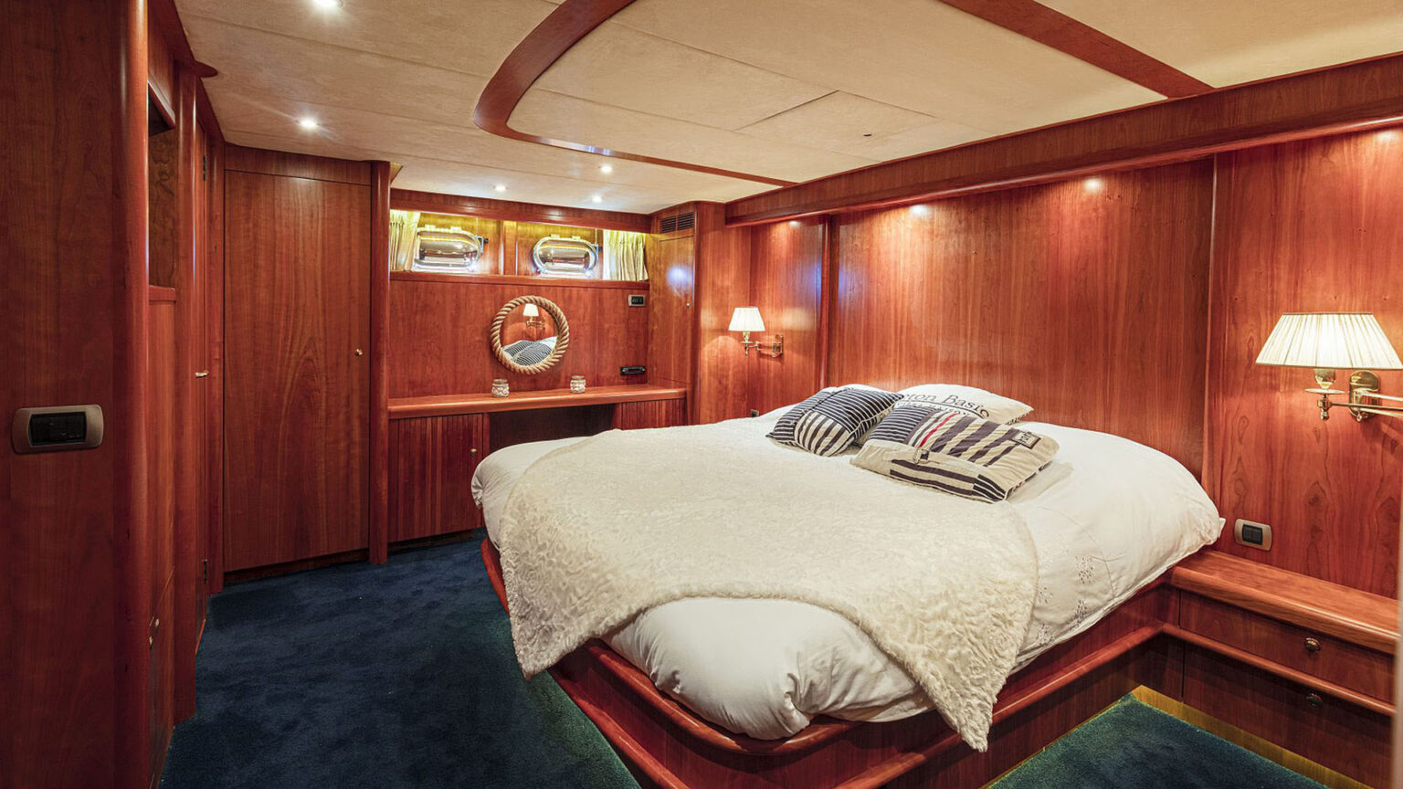 YN00062-VAER-WEL-041