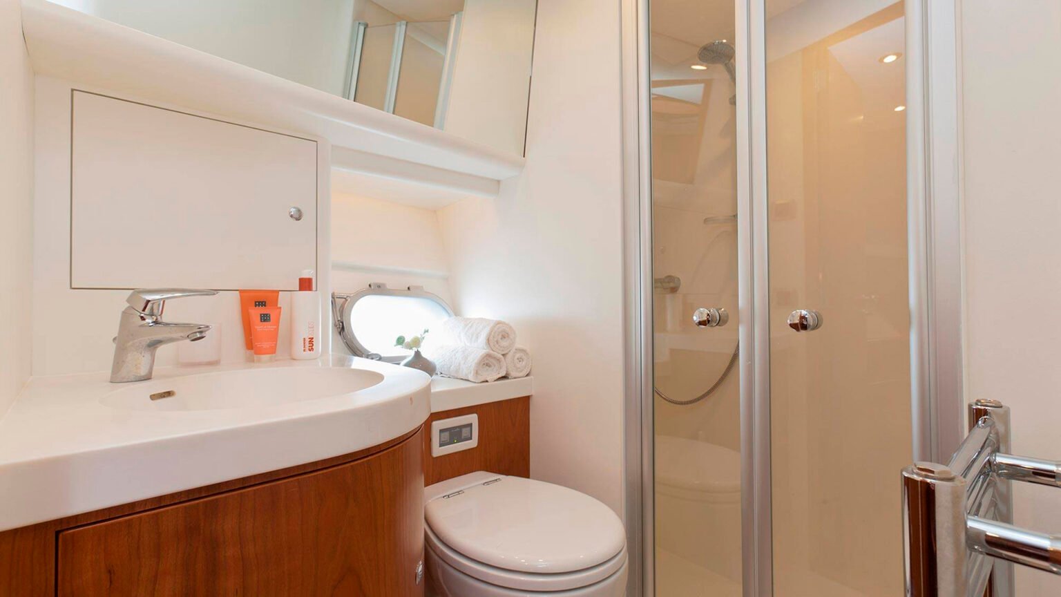 Mulder-55-Explorer-MOOIE-NEL-int-03