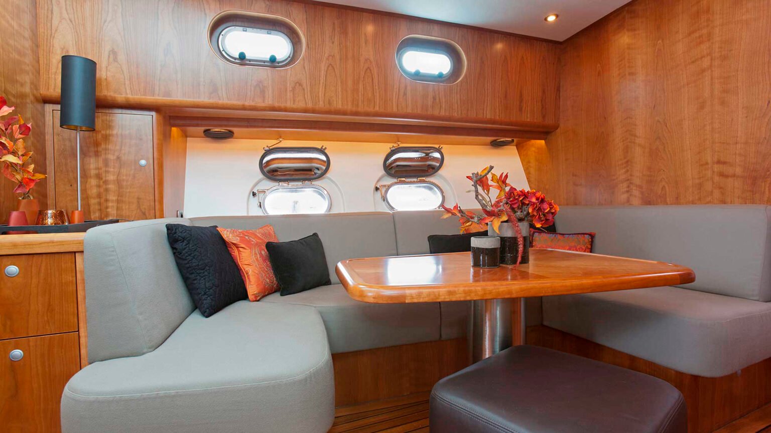 Mulder-55-Explorer-MOOIE-NEL-int-09