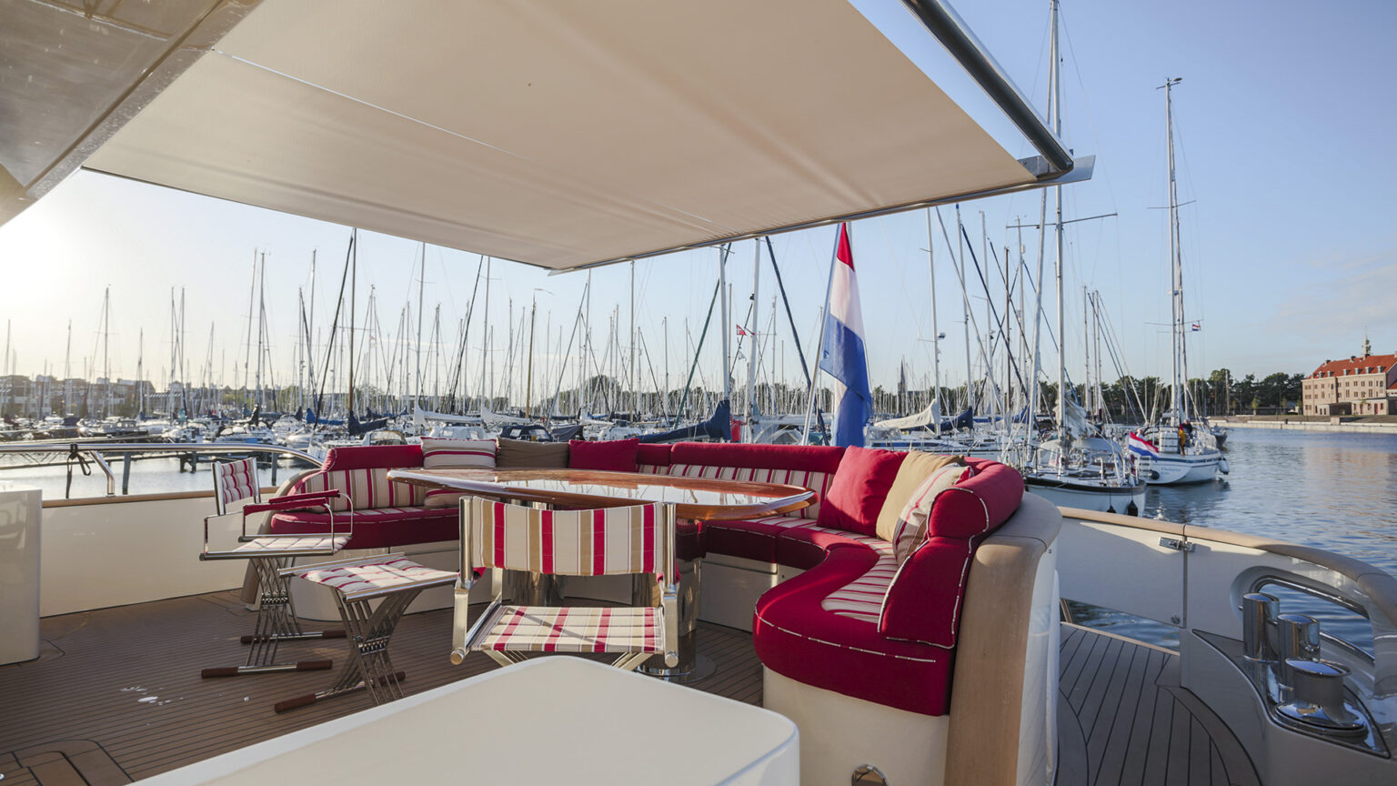 Mulder 72 Convertible-DOMINO-ext-09