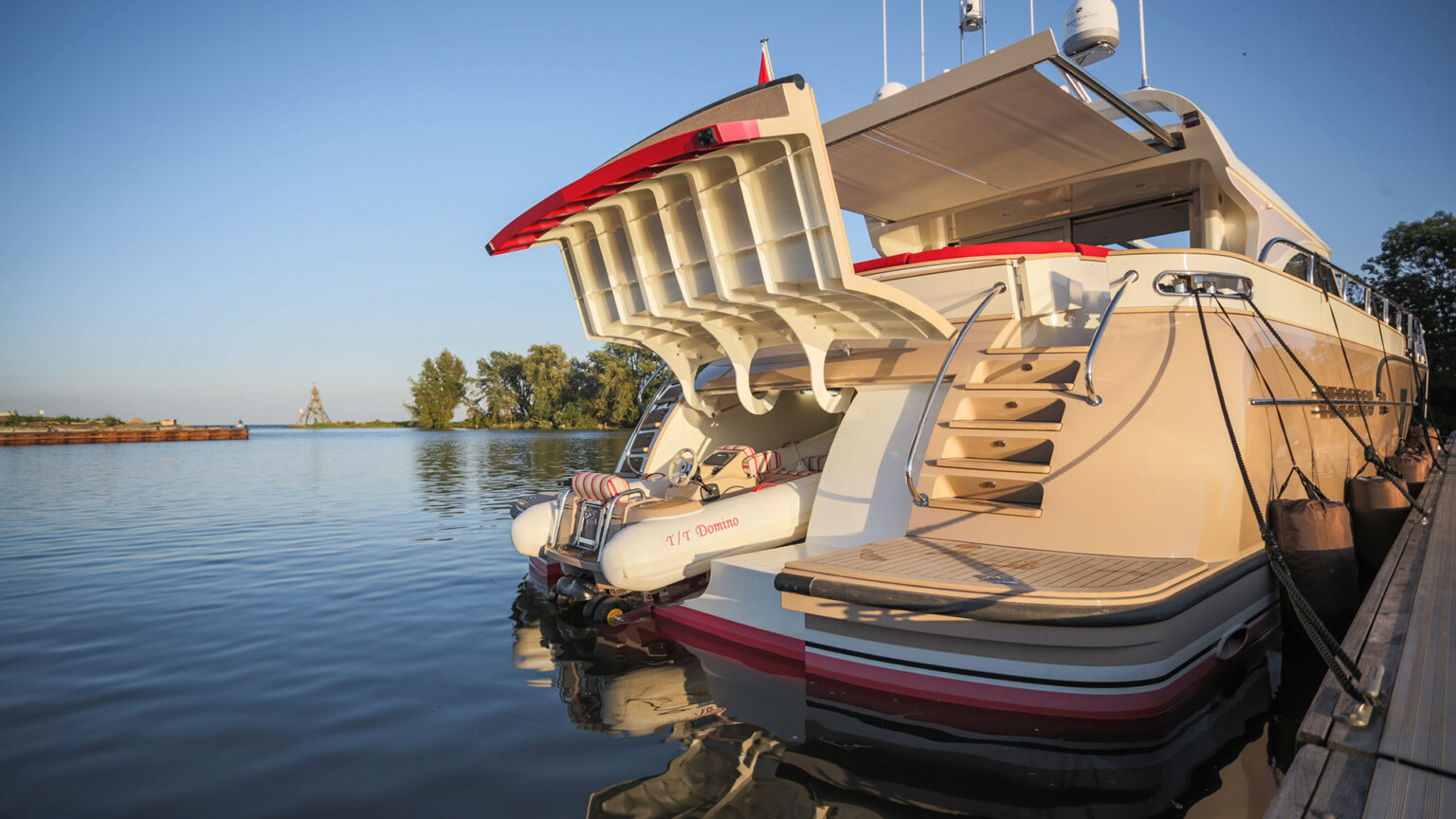 Mulder 72 Convertible-DOMINO-ext-10