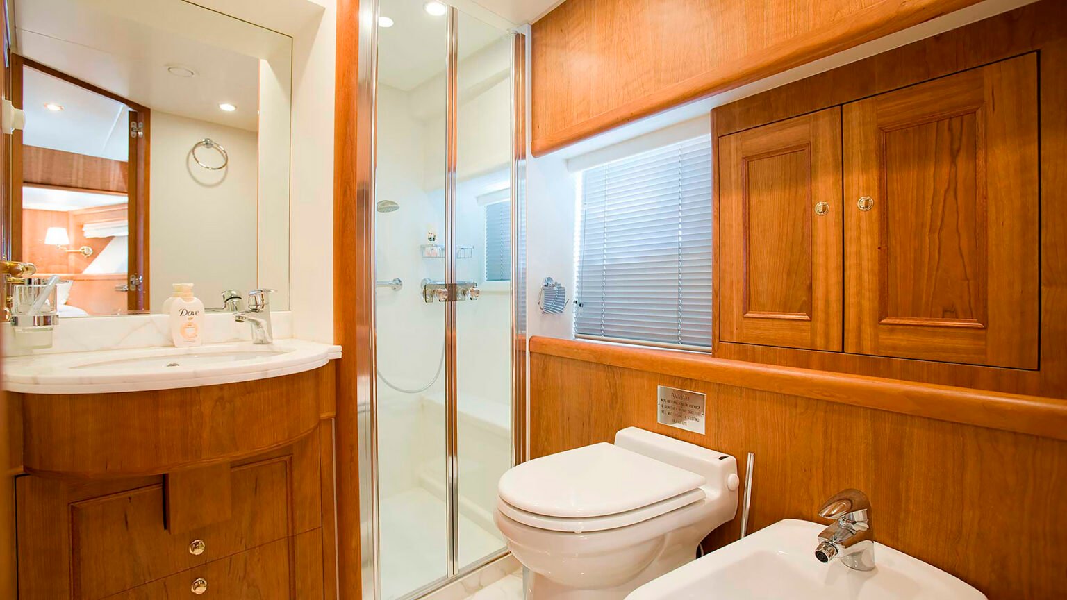 Mulder-73-Wheelhouse-FAIRWIND-int-02