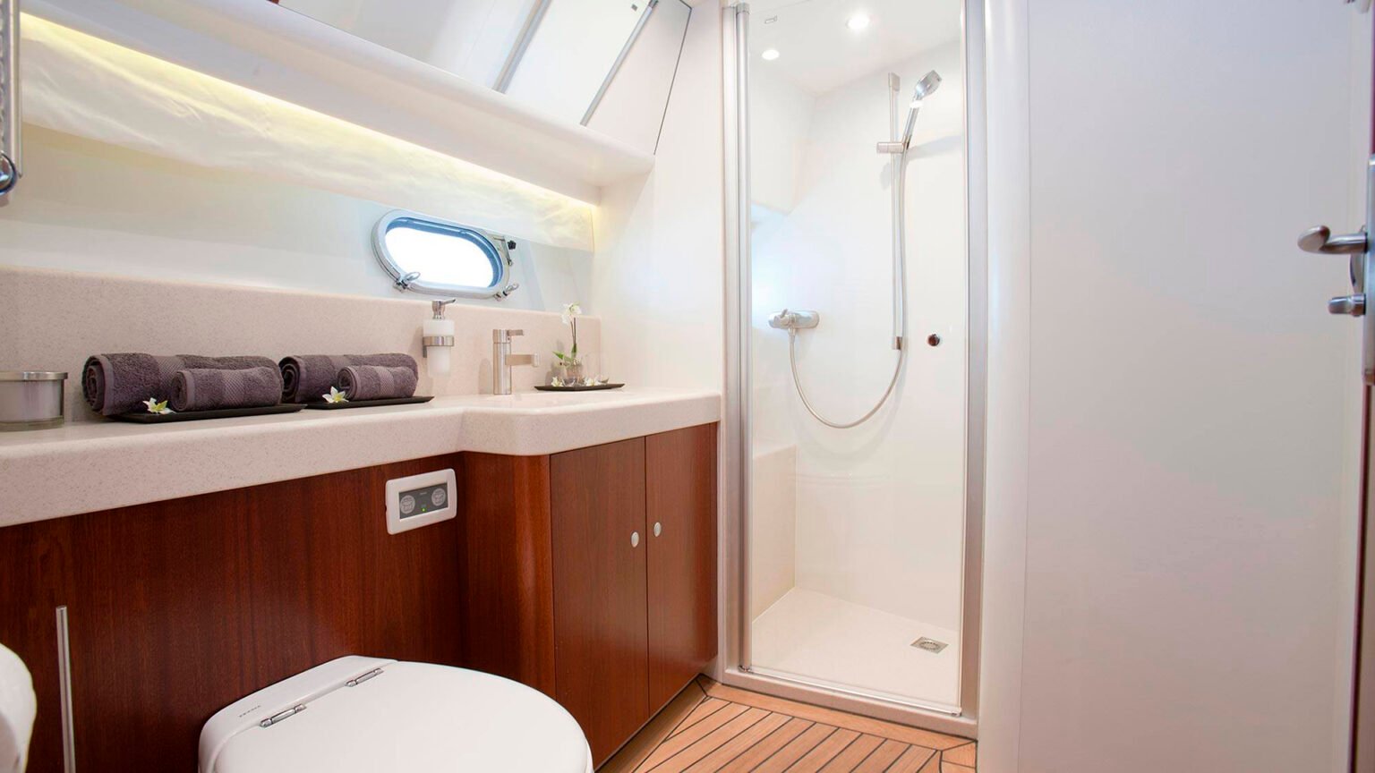 Mulder-73-Wheelhouse-GLORIA-int-01