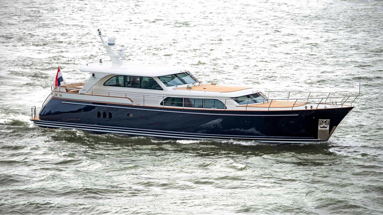 Mulder-75-Wheelhouse-STRATHEARN-run-07