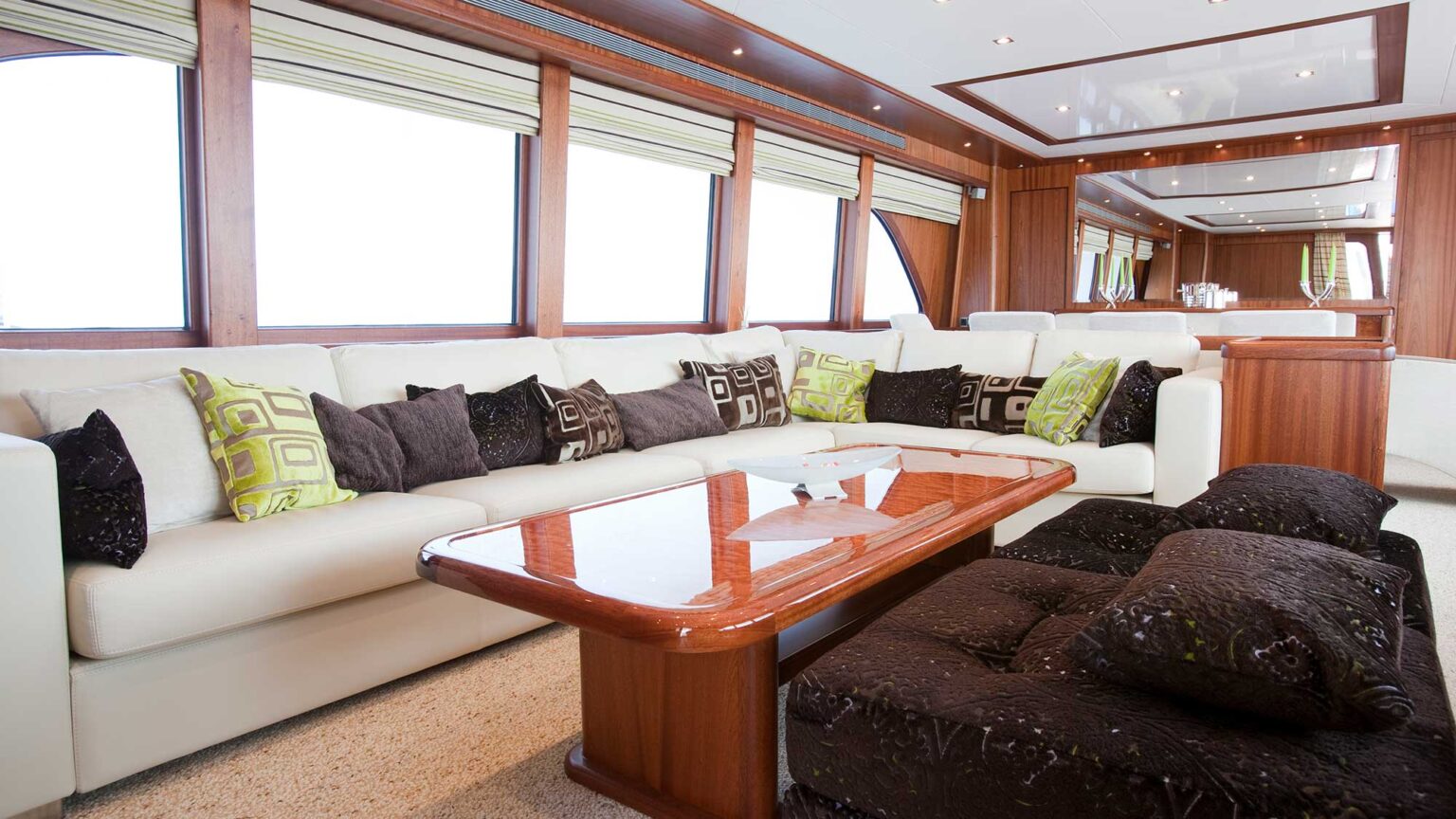 Mulder-92-Flybridge-MIMI-int-03