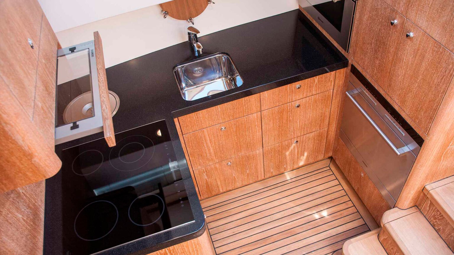 Mulder-Favorite-1300-JOSEPHINE-Ext-26