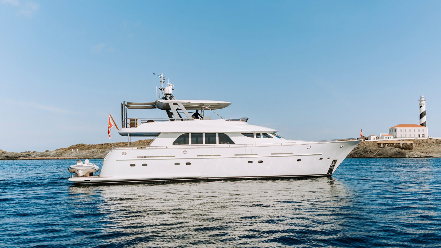 YN00068-LAS-NINAS-001