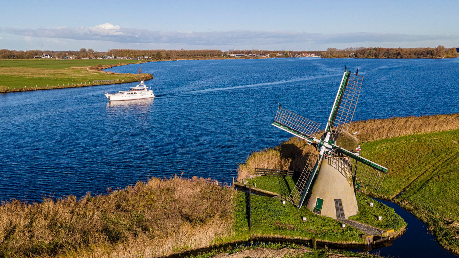 YN09073-Mulder-Wheelhouse-70-Ext-29