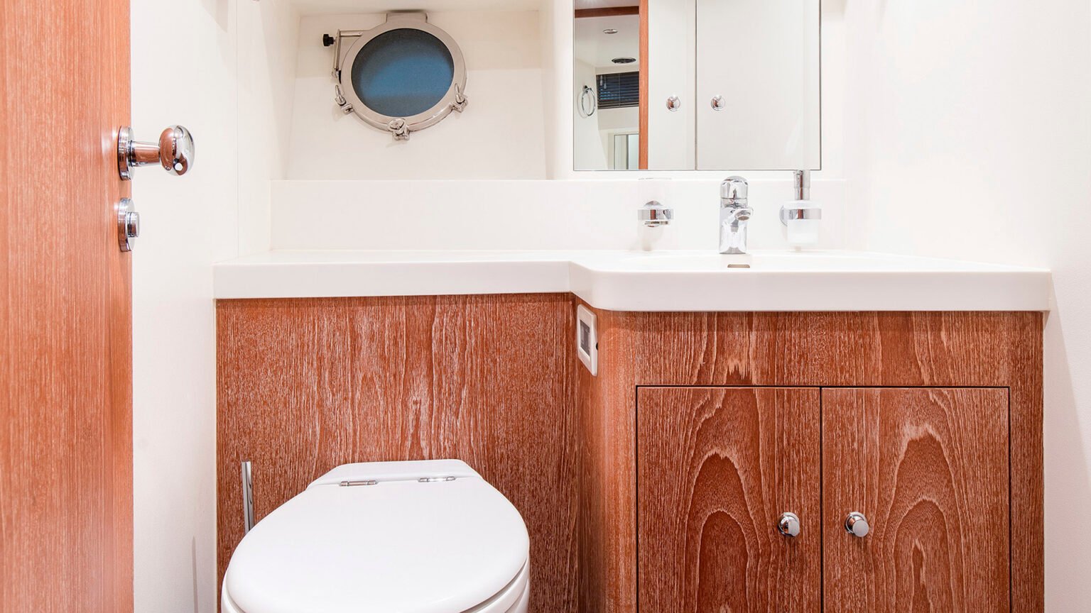 YN1293-Mulder-Favorite-1500-Int-08