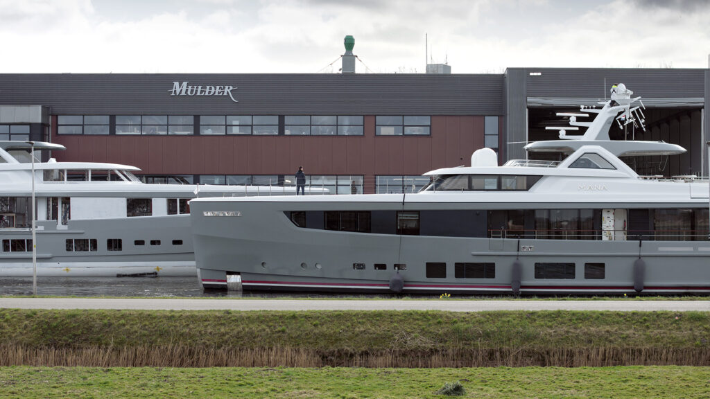 00RubenGriffioen_Mulder36-launch_MulderShipyard_DJI_0214