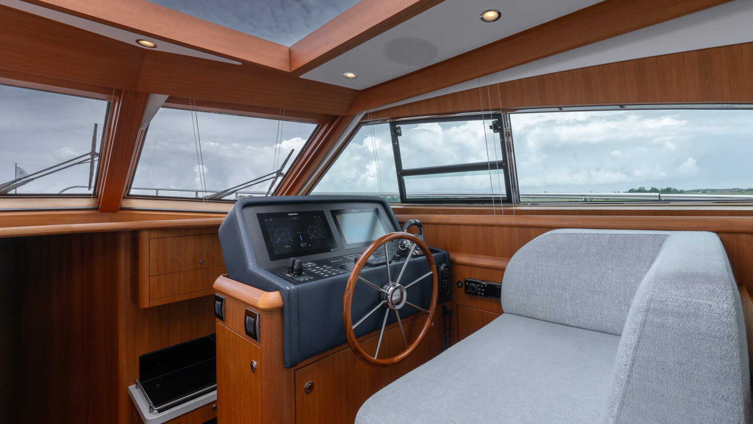 BN00115-Mulder-Favorite-1500-Recovery-Int-3