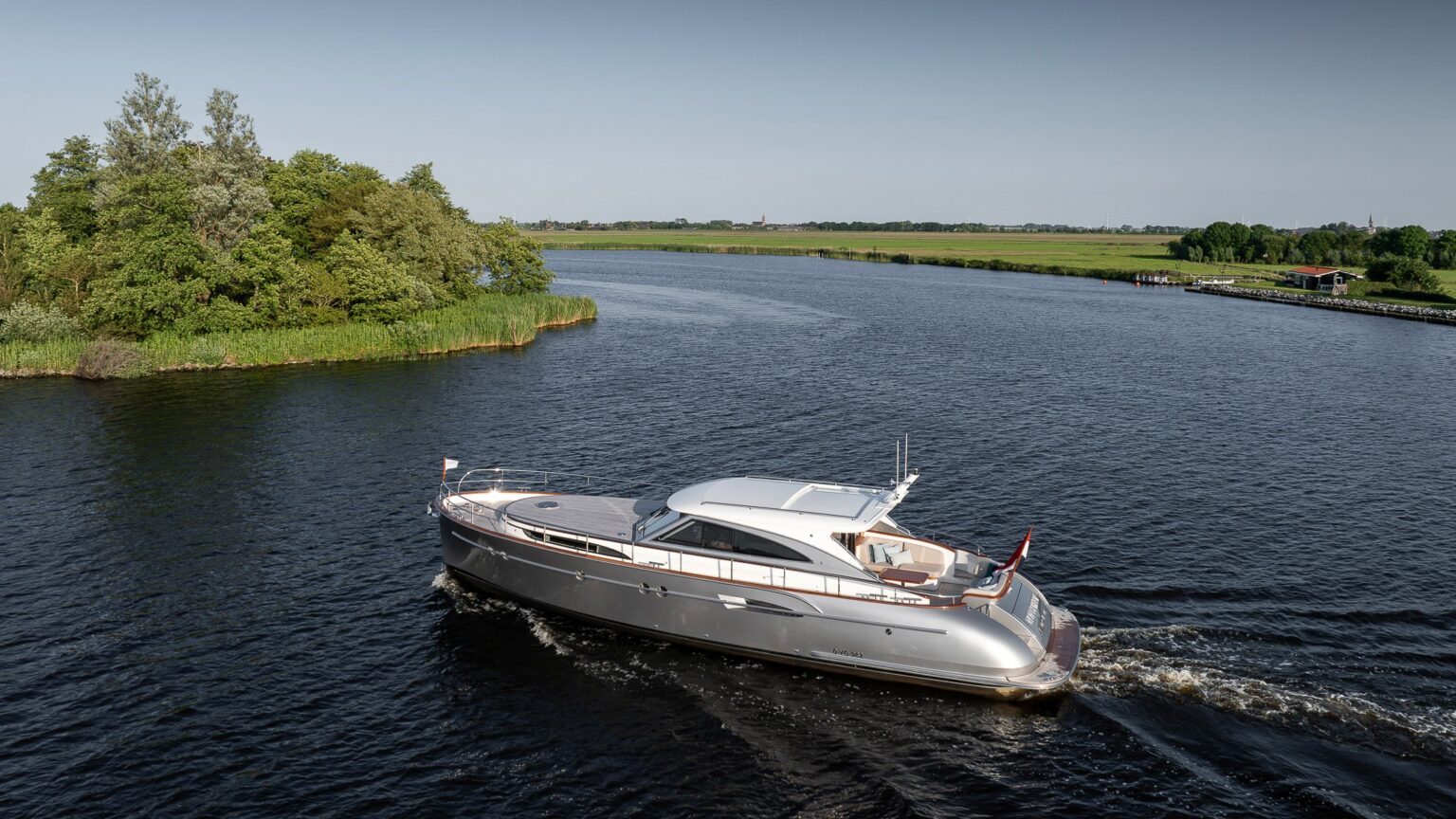 BN00132-Mulder-Favorite-1500-New-Horizon-Ext-01-11