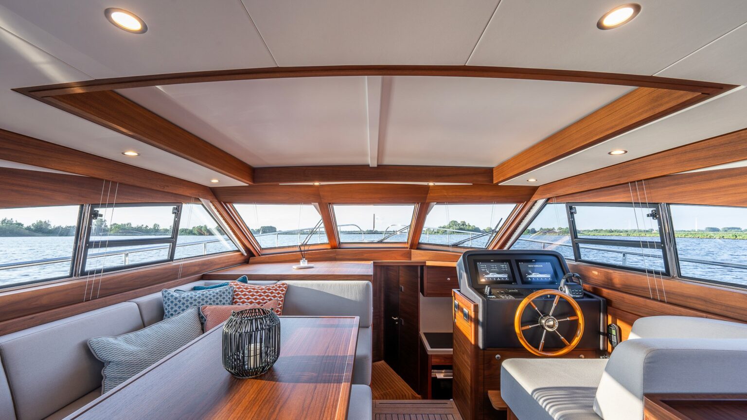 BN00132-Mulder-Favorite-1500-New-Horizon-Ext-01-17