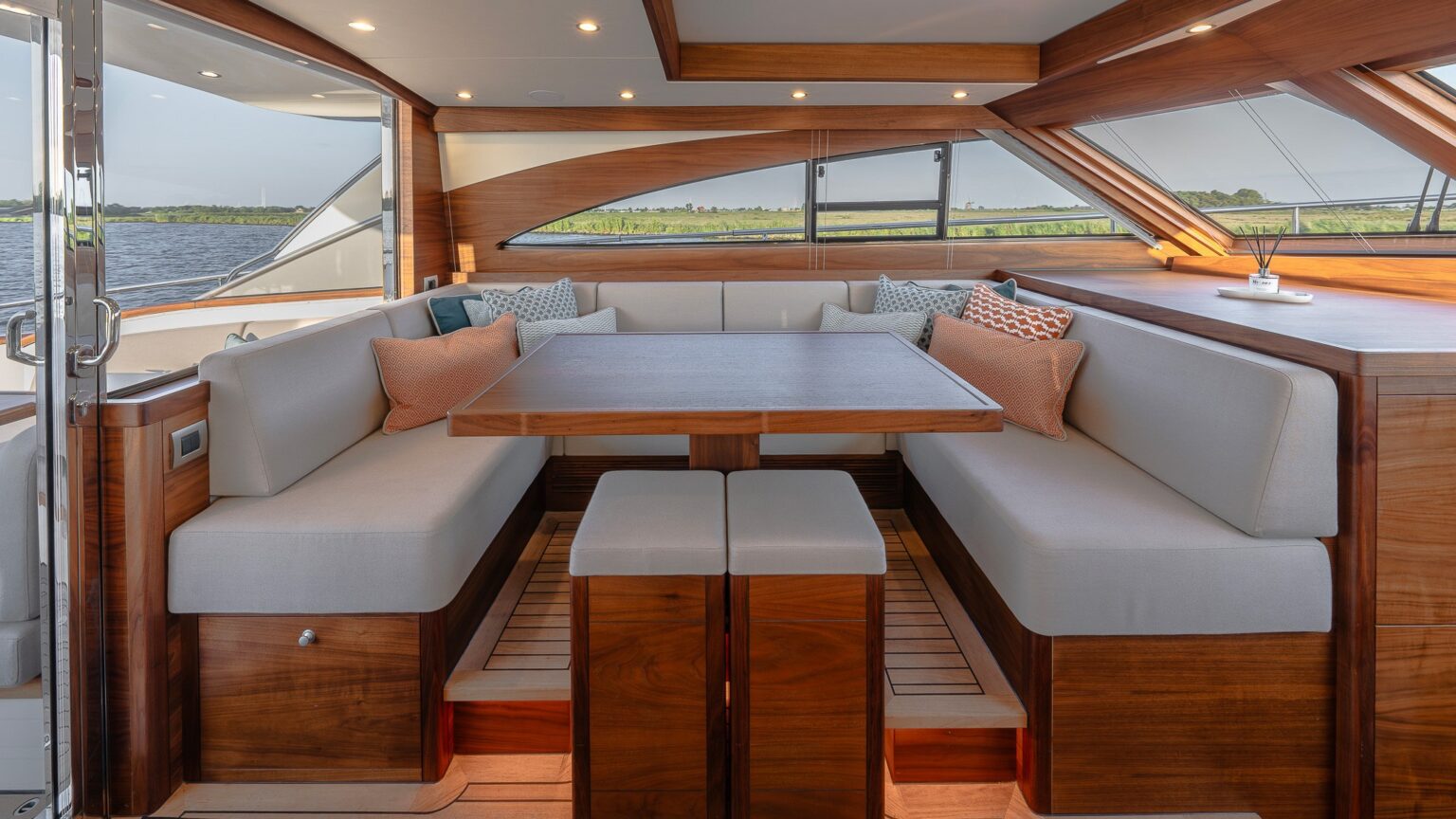 BN00132-Mulder-Favorite-1500-New-Horizon-Ext-01-21