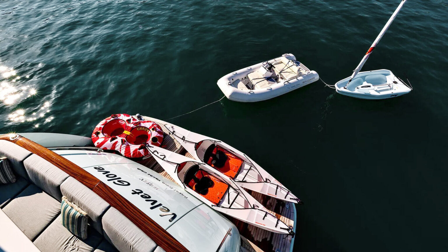 Mulder-75-Flybridge-Velvet-Glove-III-10