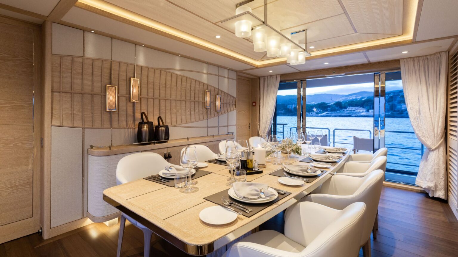 Mulder-Calypso-Interior-03