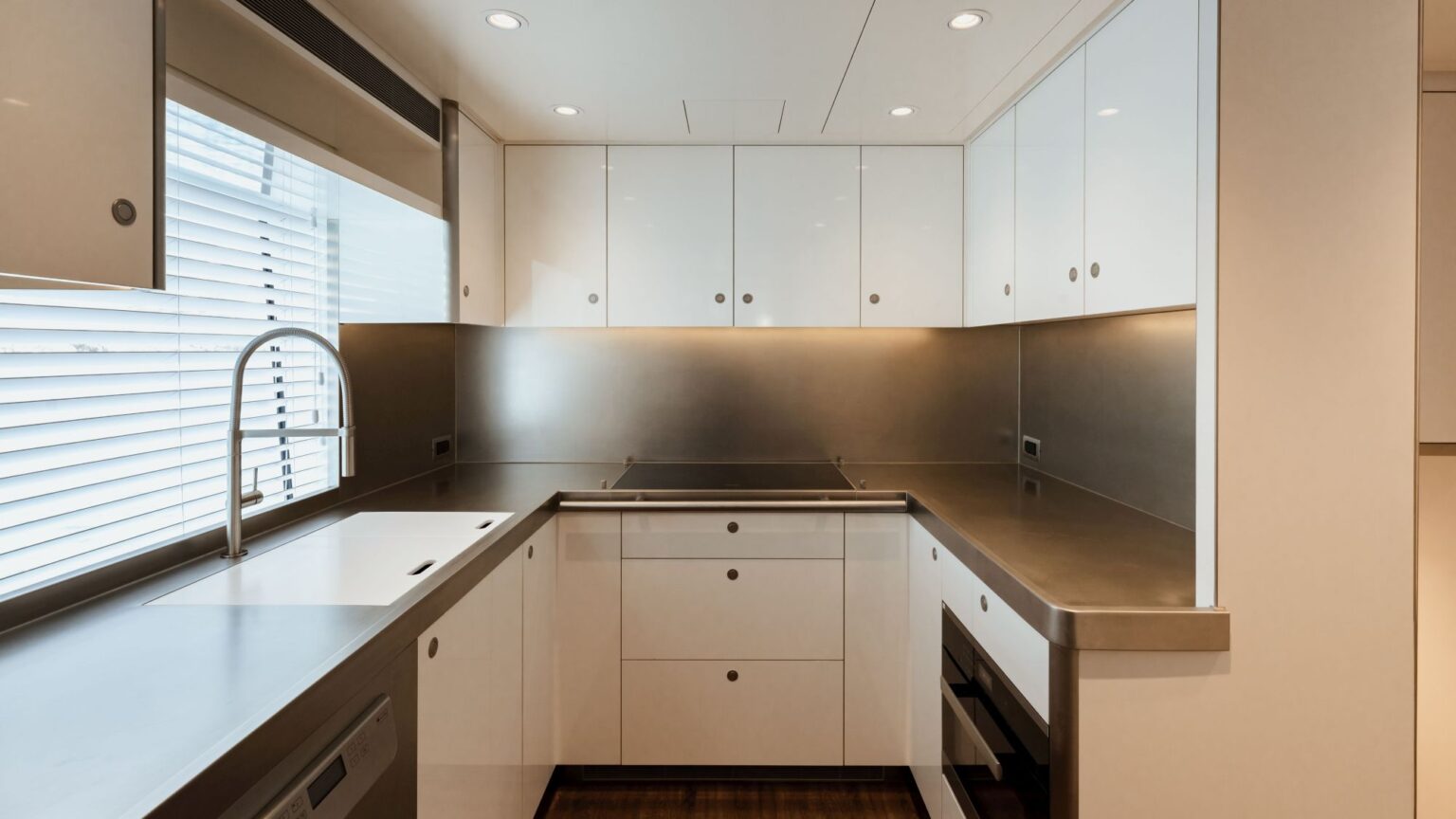 Mulder-Calypso-Interior-16