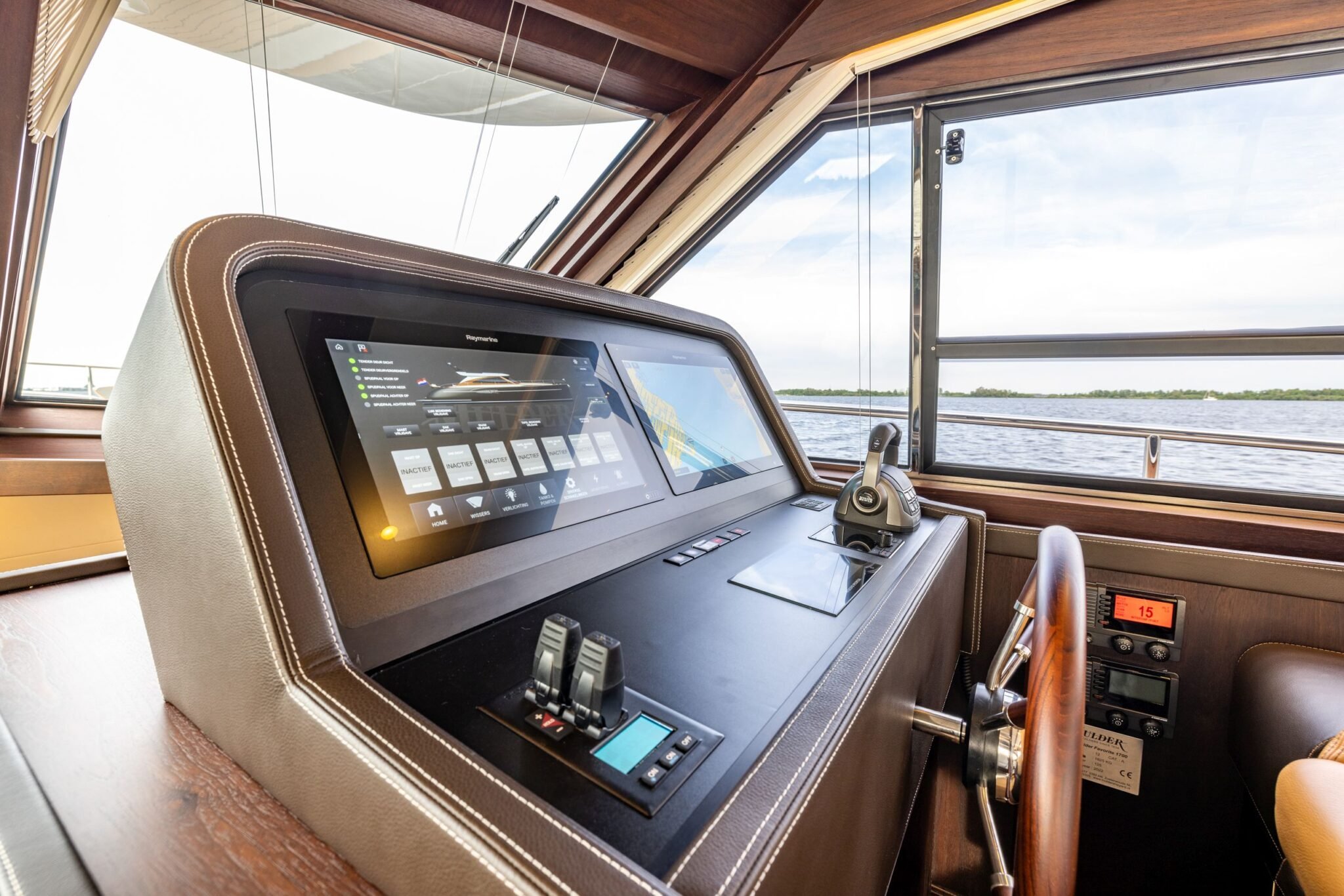 Mulder-Favorite-1700-TOMAR-19