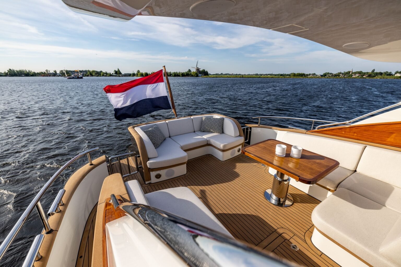 Mulder-Favorite-1700-TOMAR-7