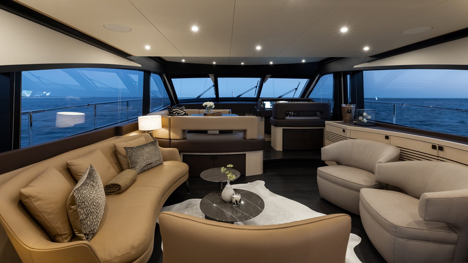 Mulder-Favorite-2200-BN121-OSCAR-Int-02