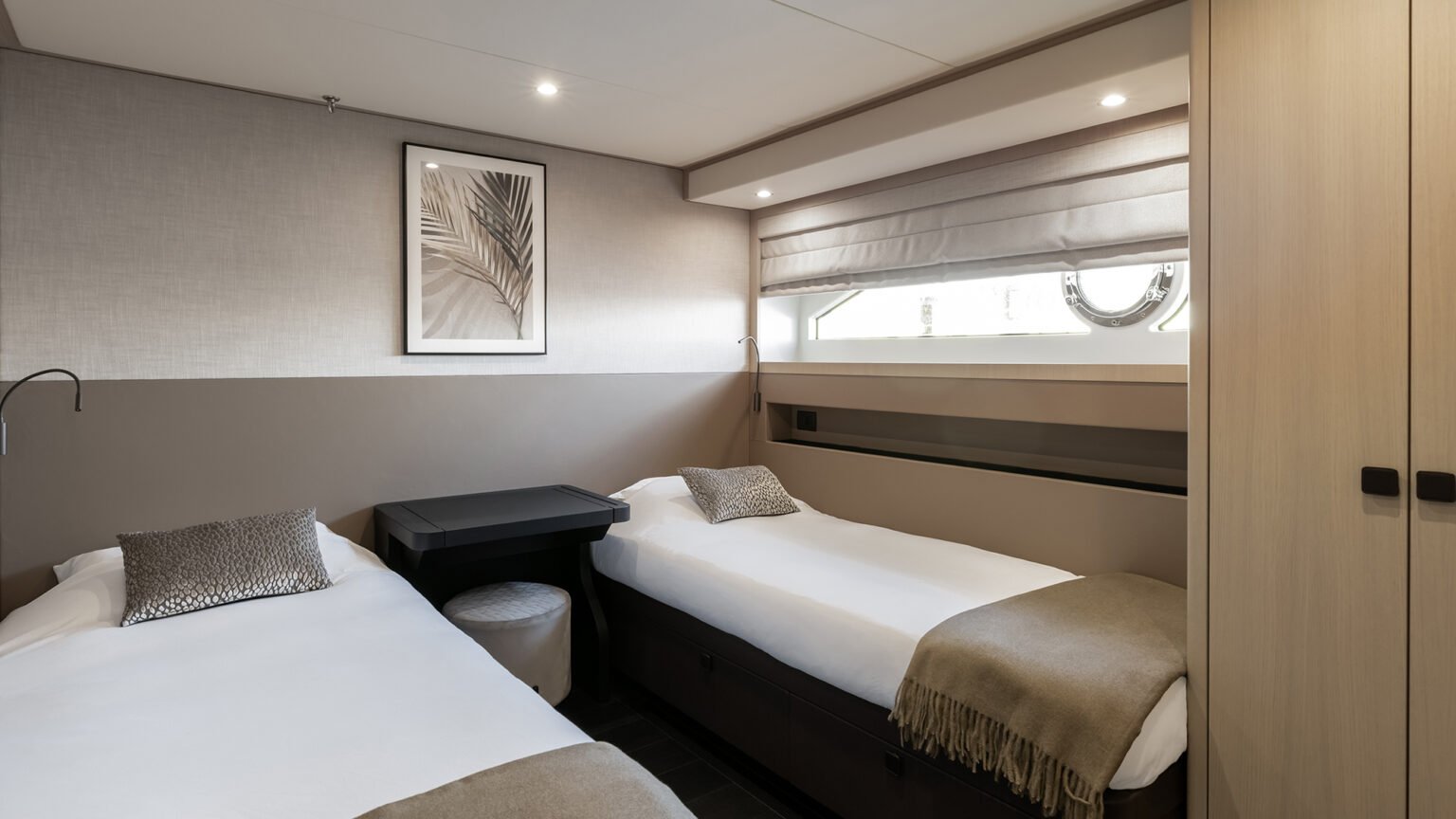 Mulder-Favorite-2200-BN121-OSCAR-Int-10