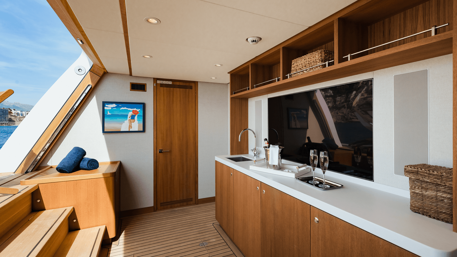 Mulder-ThirtySix-BN110-Calypso-Aft-deck-03