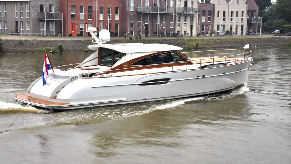 MulderShipyard_Fleet_BN111-Regine_01
