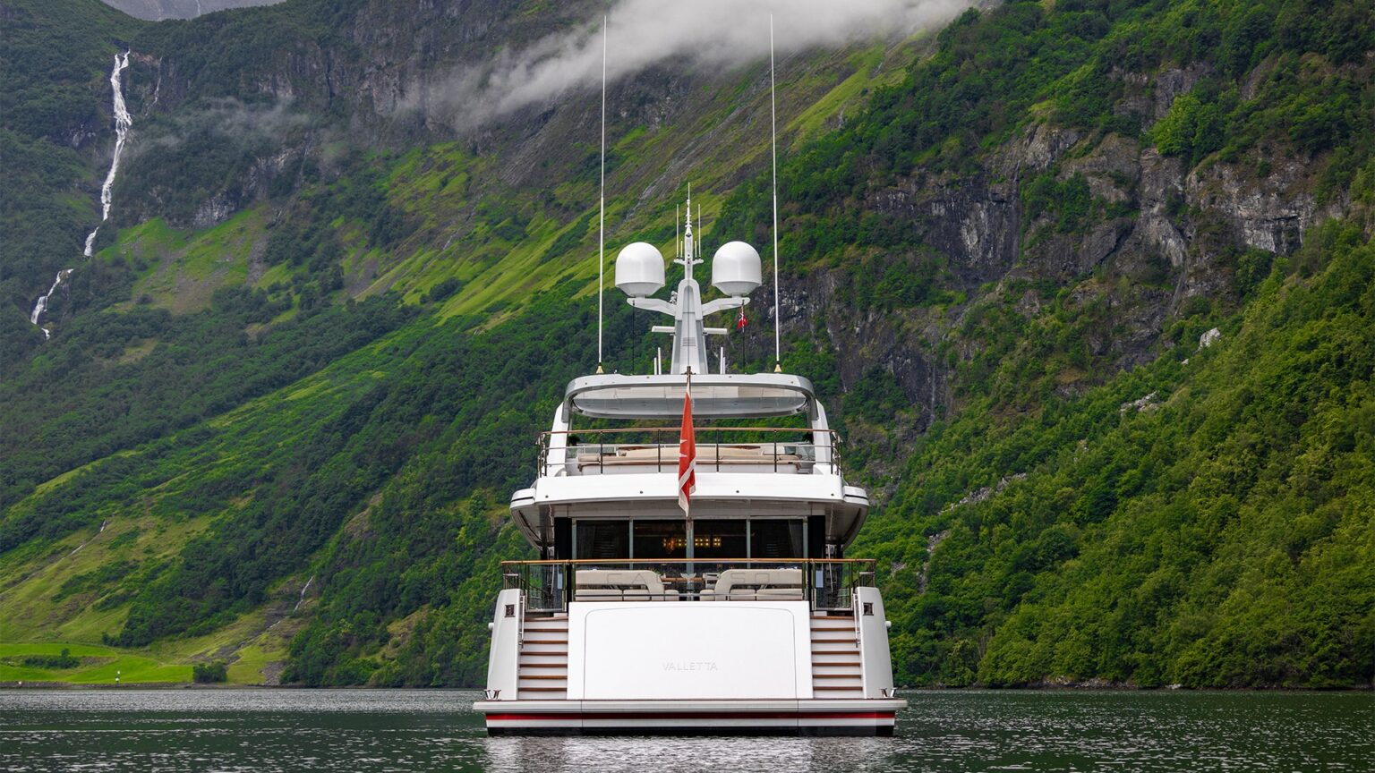 YN19110-Mulder-ThirtySix-CALYPSO-Ext-74-1920x1080-1