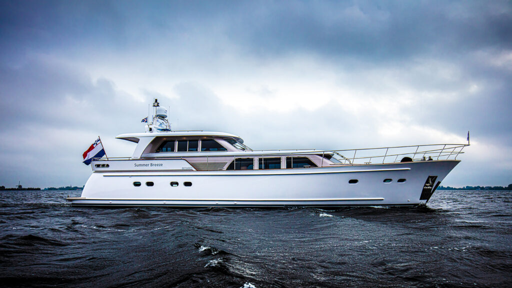 YN21120-Mulder-Wheelhouse-73-Ext-01