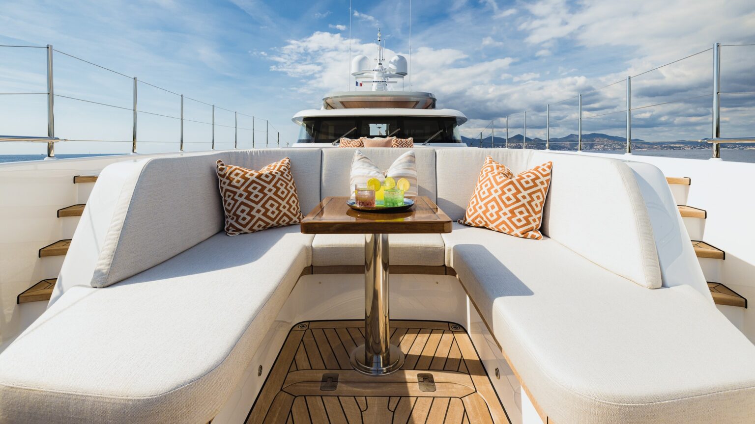 YN21127-Mulder-ThirtySix-Deck-29