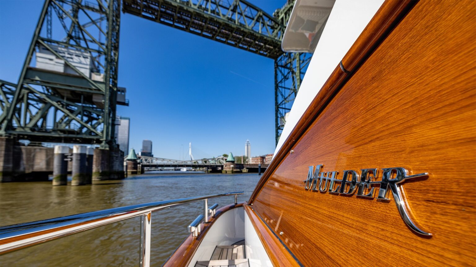 YN22126-Mulder-Favorite-1500-Deck-45-1920x1080-1