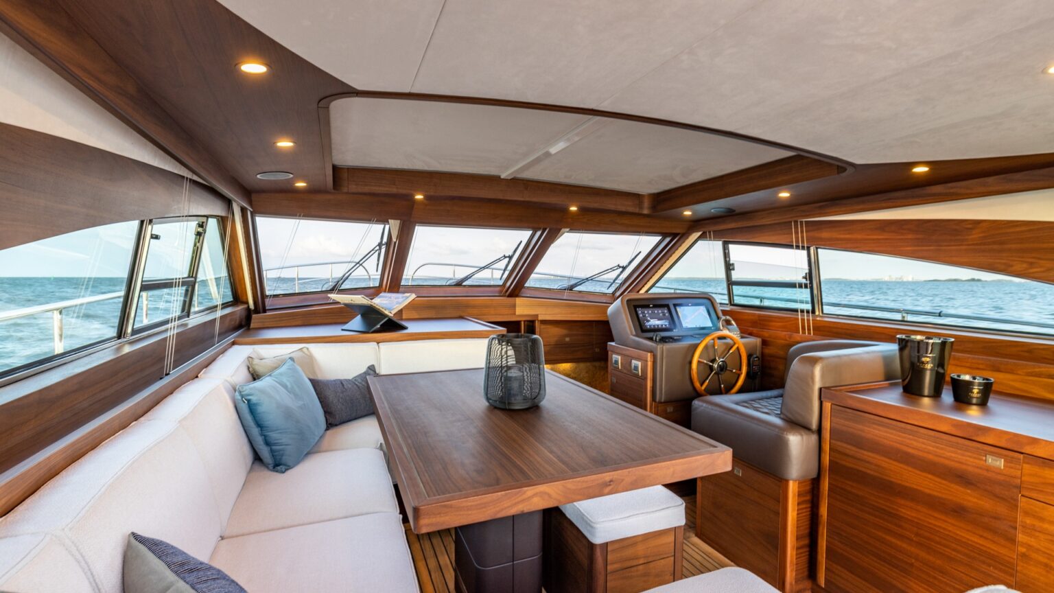 YN22133-Mulder-Favorite-1500-Int-29