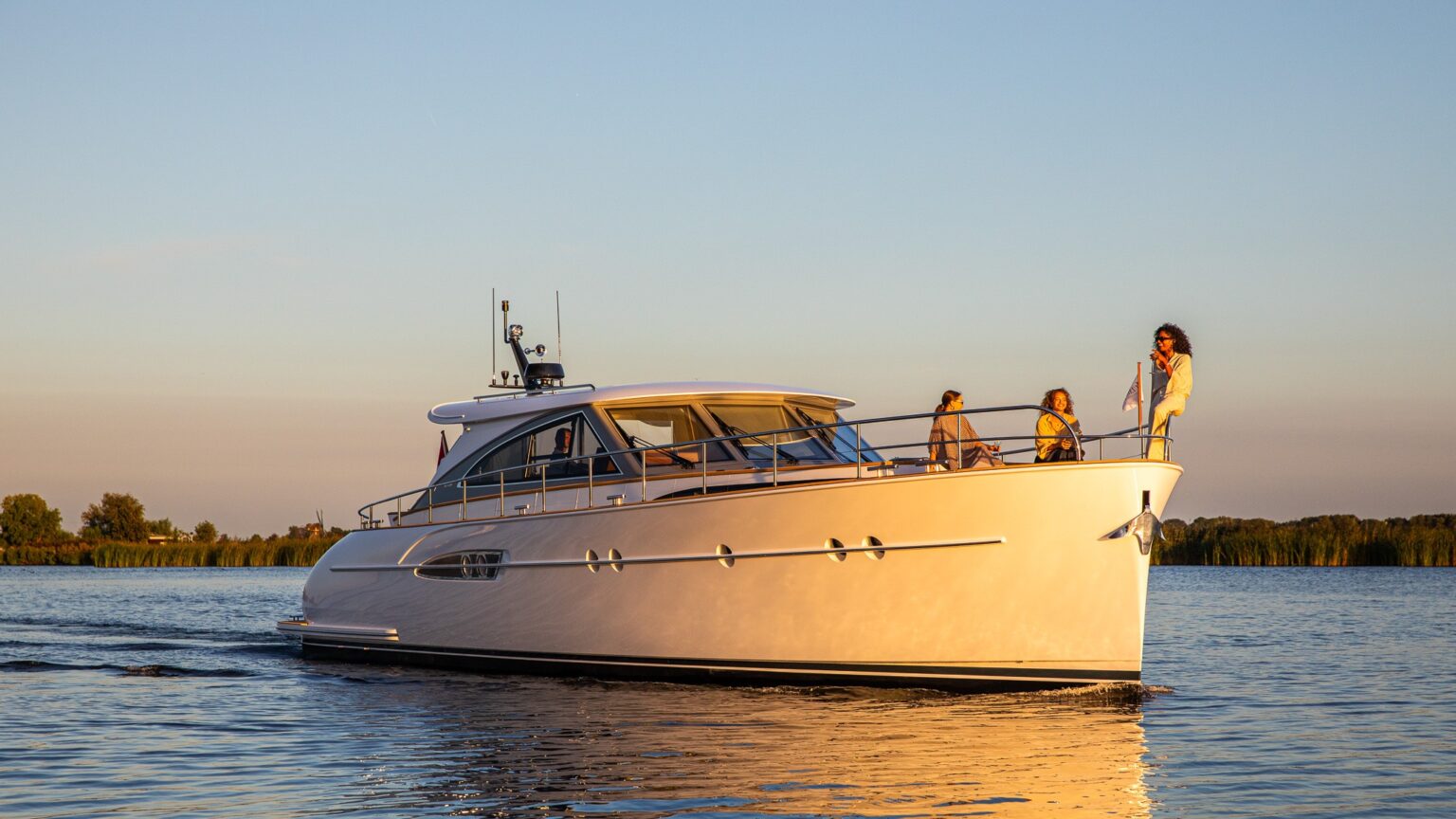 YN23138-Mulder-Favorite-1700-03