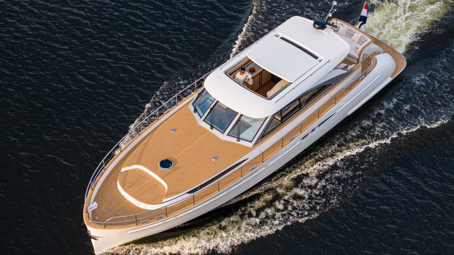 YN23138-Mulder-Favorite-1700-04