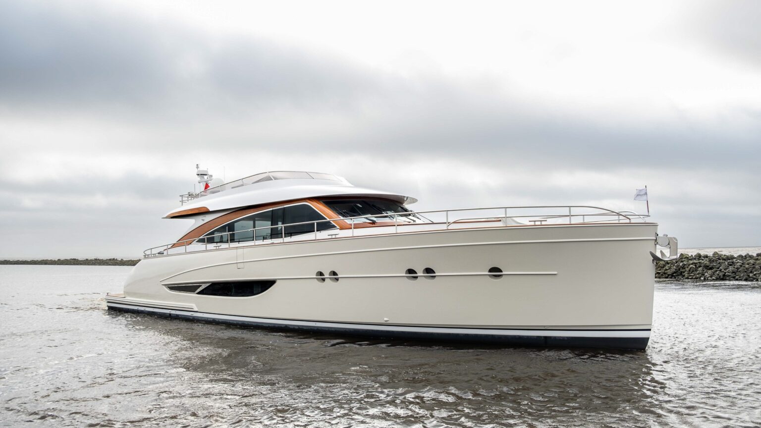 mulder-shipyard-oscar-low-res-14