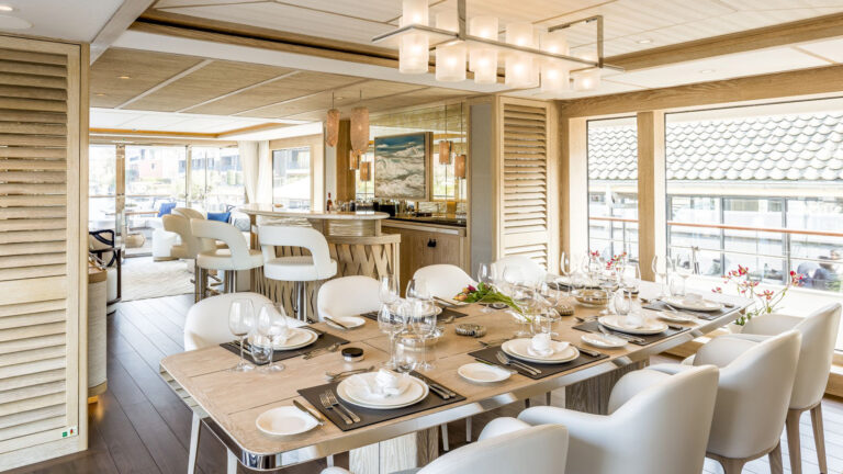 16-Mulder-Calypso-Dining