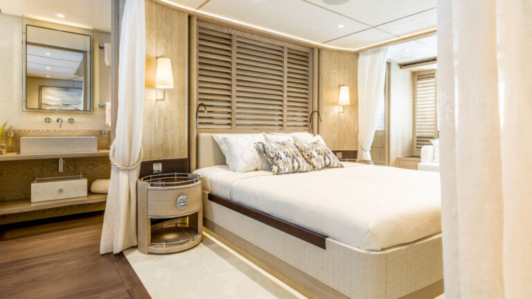 29-Mulder-Calypso-VIP-Cabin-2