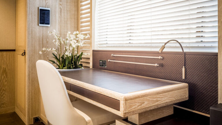 32-Mulder-Calypso-VIP-Cabin-5