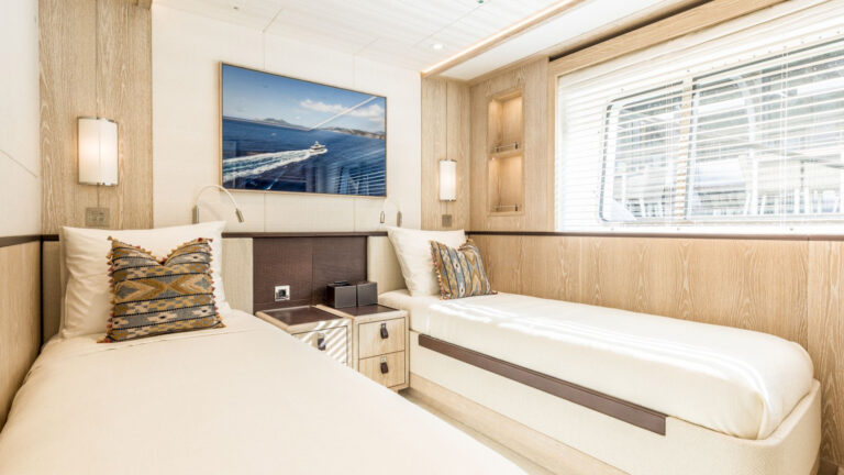 35-Mulder-Calypso-Guest-Cabin-PS-2