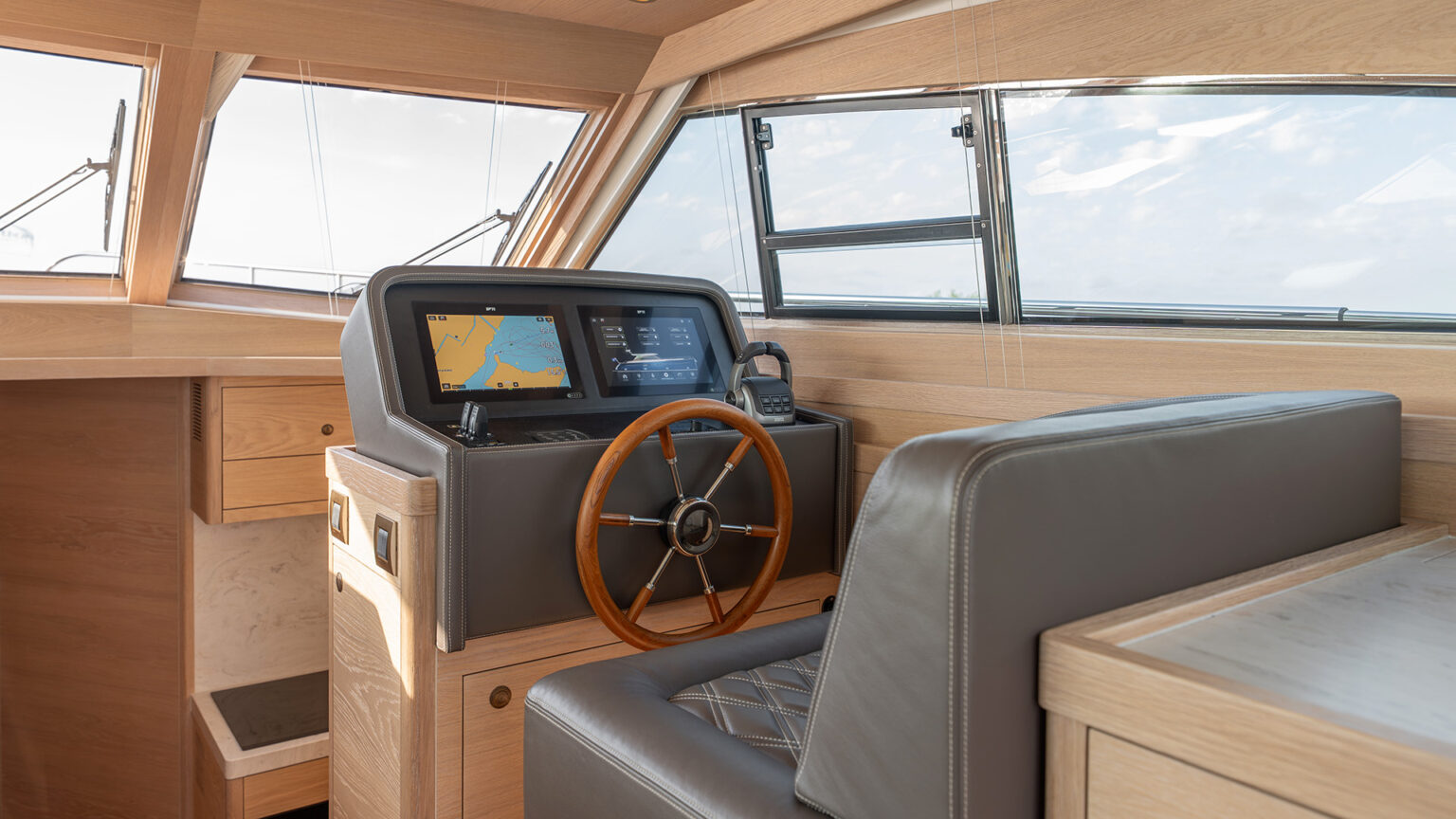 RubenGriffioen_MoreMagic-interior_MulderShipyard_RJG01422