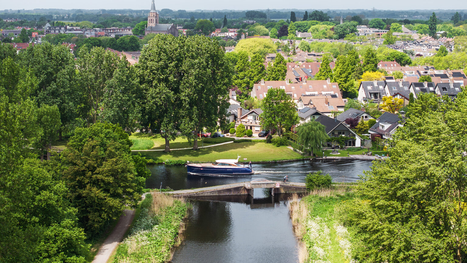 RubenGriffioen_MoreMagic_exterior_MulderShipyard_DJI_0003