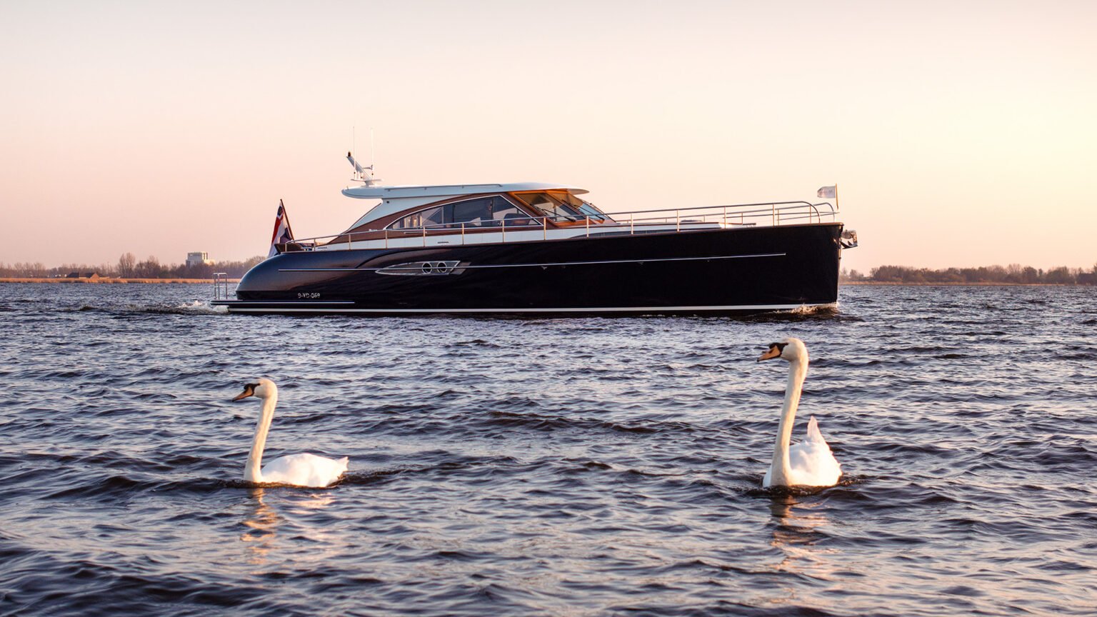 RubenGriffioen_TElfdeGebod_MulderShipyard_DJI_0043