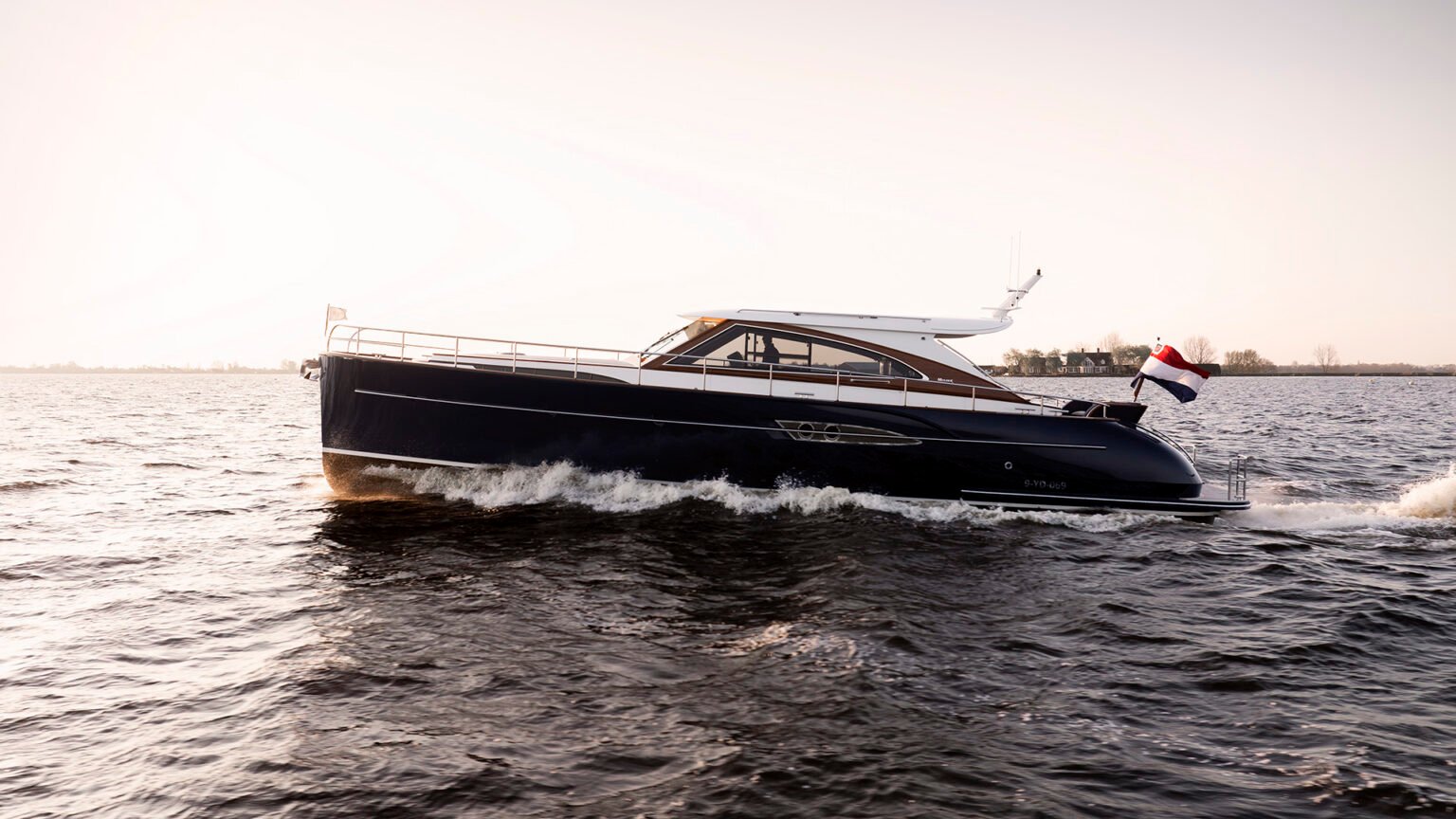 RubenGriffioen_TElfdeGebod_MulderShipyard_DJI_0064