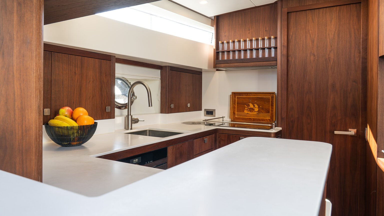 RubenGriffioen_TElfdeGebod_MulderShipyard_RJG01511