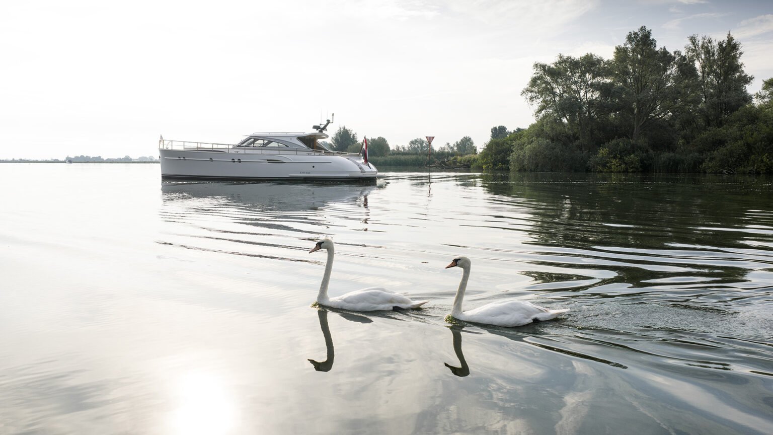 RubenGriffioen_Cygne-exterior_MulderShipyard_DJI_0019