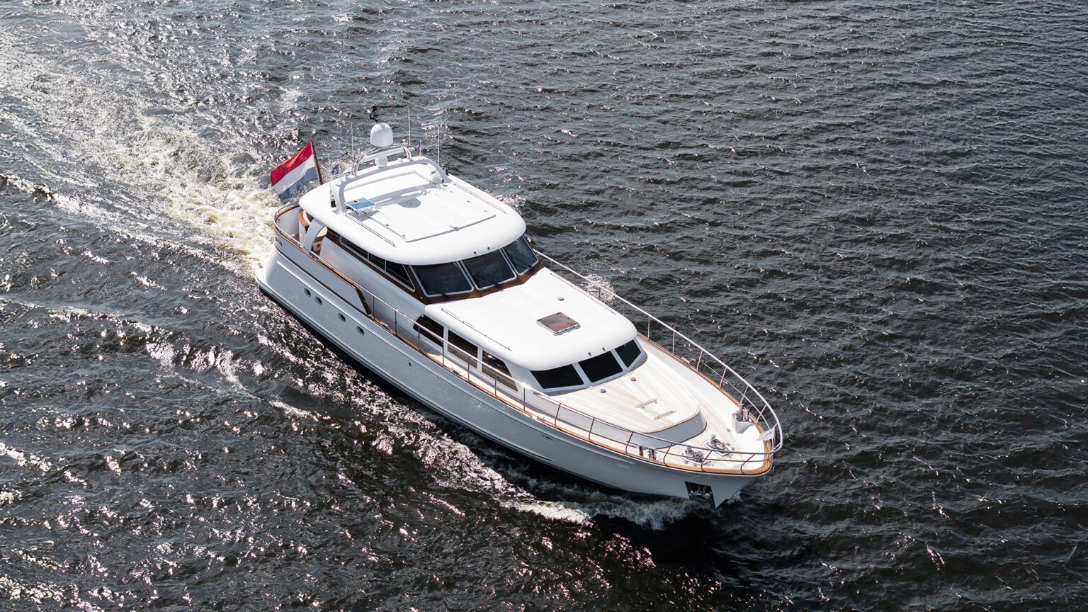 RubenGriffioen_NJOY-exterior_MulderShipyard_DJI_0005