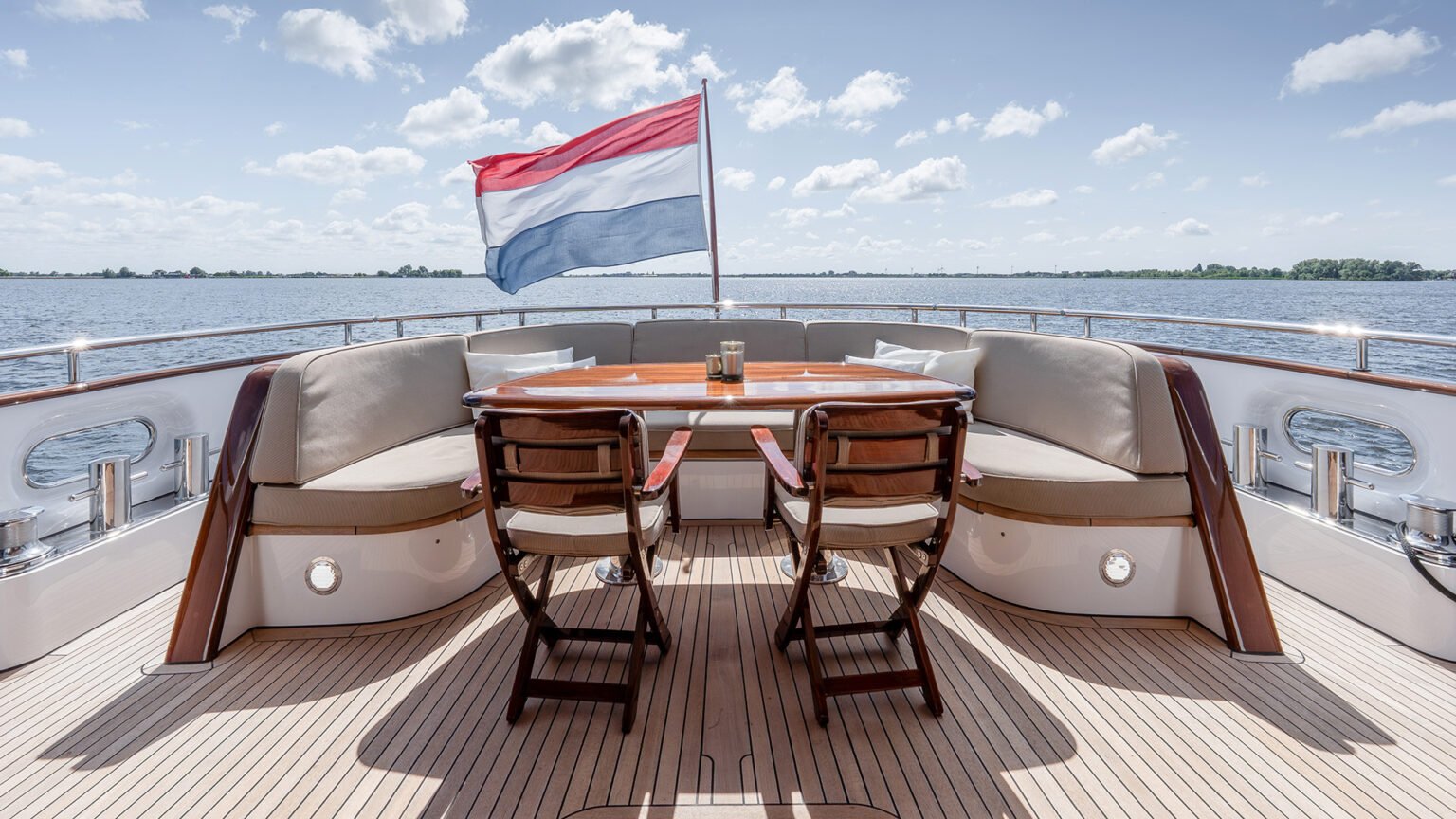 RubenGriffioen_NJOY-exterior_MulderShipyard_RJG04803