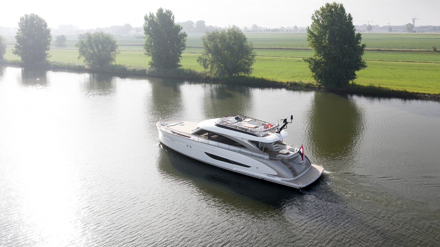 RubenGriffioen_Aurora-exterior_MulderShipyard_DJI_0001_02